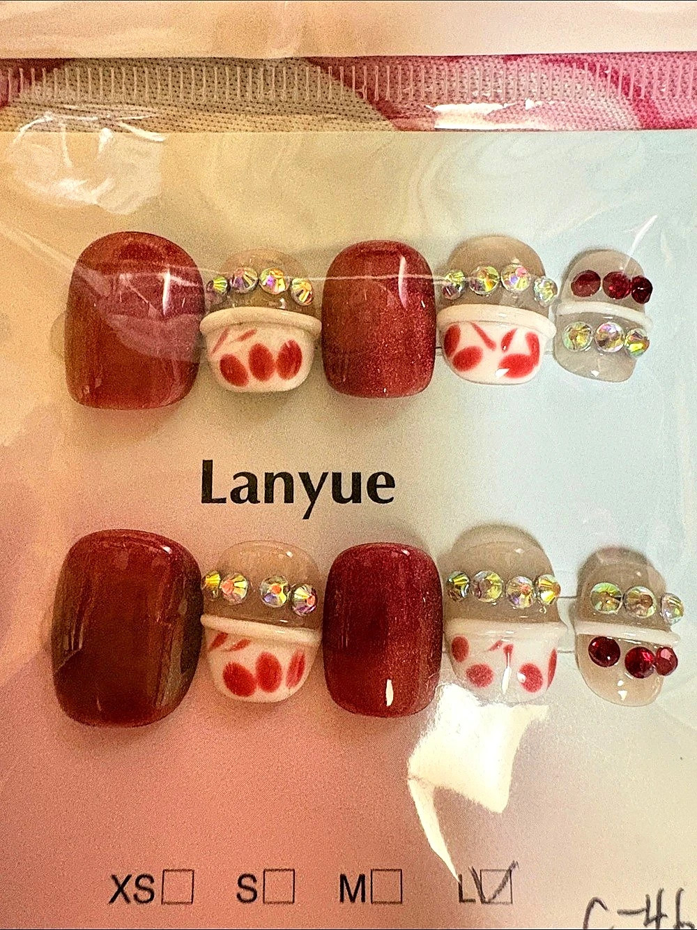 Lanyue Press-On Nails Red & White Large NWT